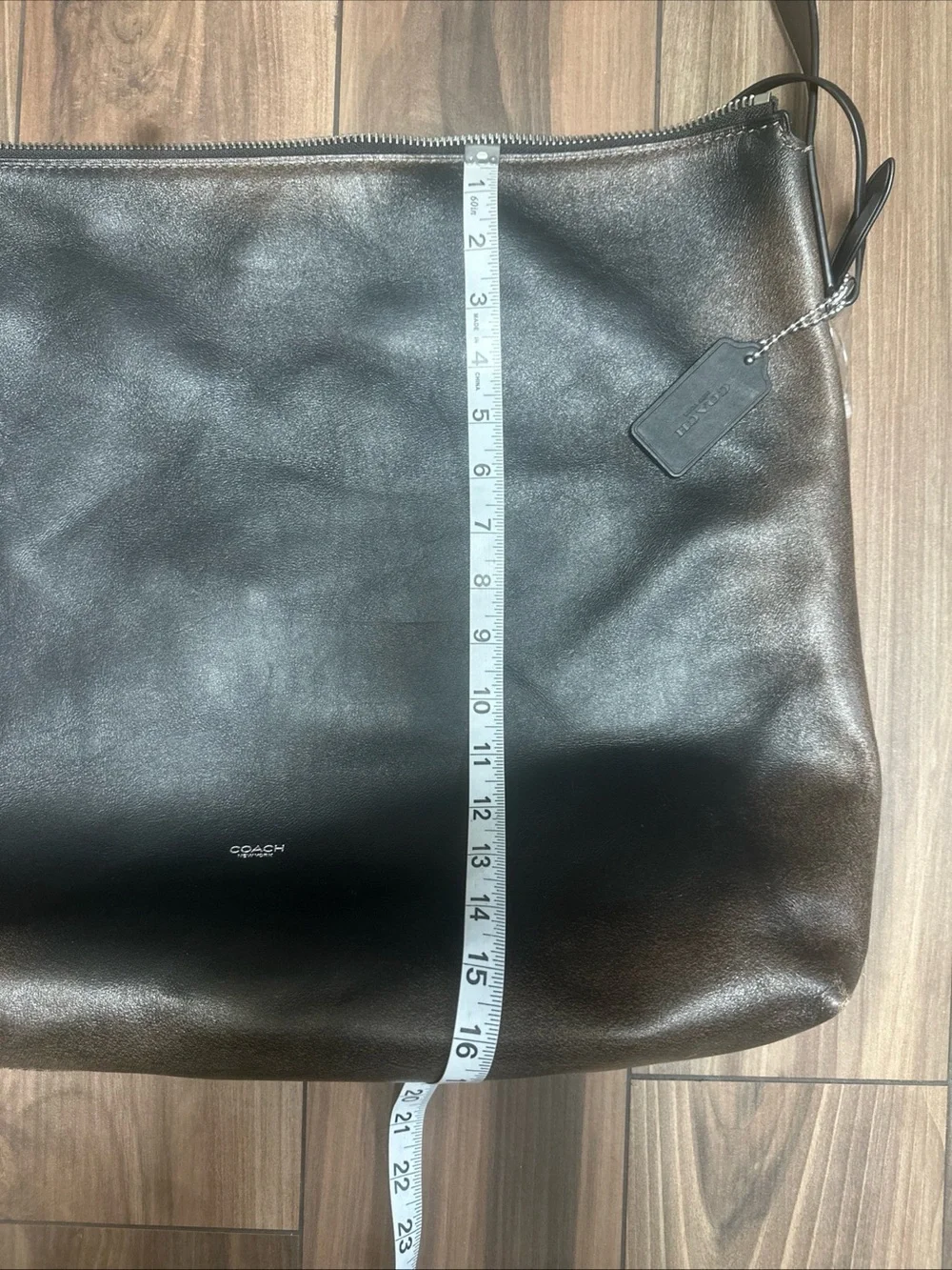 COACH Mott Messenger Bag In Loved Leather Black/Light Tan